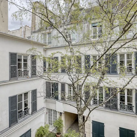 Apartment Tranquil Heaven Up To 4 Guests - Heart Of 07 Paris