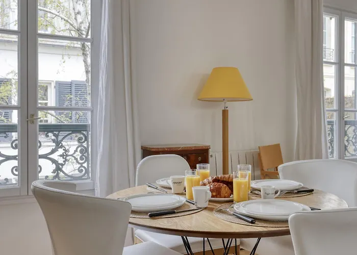 Tranquil Heaven Up To 4 Guests - Heart Of 07 * Paryż